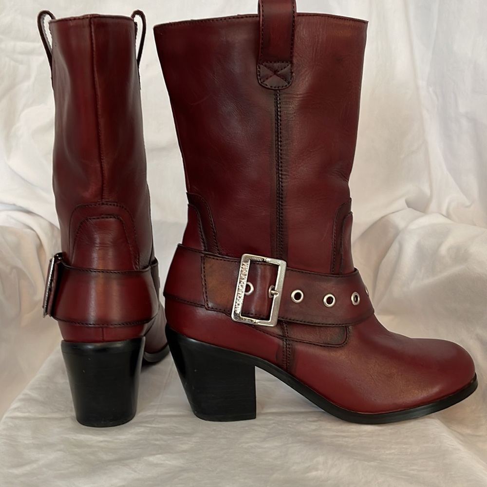 Harley-Davidson Women’s Leather Boots Size 8 in Deep Red
